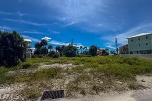 110/120 Jefferson St, Fort Myers Beach, FL 33931 - Photo 1