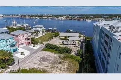 286 Fairweather Ln, Fort Myers Beach, FL 33931 - Photo 2