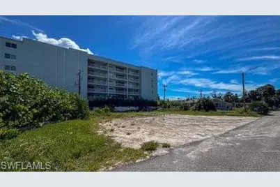292 Fairweather Ln, Fort Myers Beach, FL 33931 - Photo 1