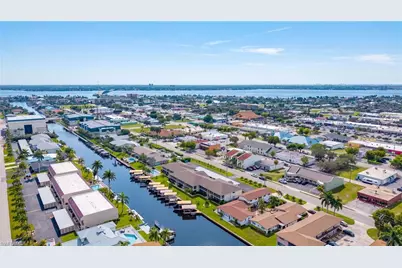 1317 SE 46th Ln #201, Cape Coral, FL 33904 - Photo 36