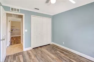 1702 SW 12th Ln, Cape Coral, FL 33991 - Photo 16