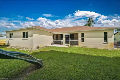 18222 Camellia Rd, Fort Myers, FL 33967 - Photo 4