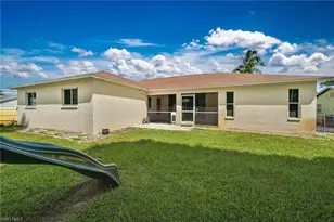 18222 Camellia Rd, Fort Myers, FL 33967 - Photo 4