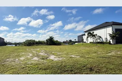 509 NW 25th Ter, Cape Coral, FL 33993 - Photo 20