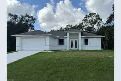 1304 Andover Dr, Labelle, FL 33935 - Photo 2