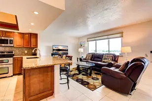 4906 Victoria Dr, Cape Coral, FL 33904 - Photo 4
