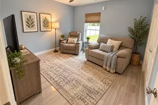 2034 NE 5th St, Cape Coral, FL 33909 - Photo 20