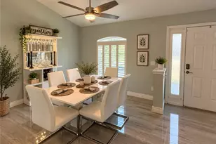 2034 NE 5th St, Cape Coral, FL 33909 - Photo 8