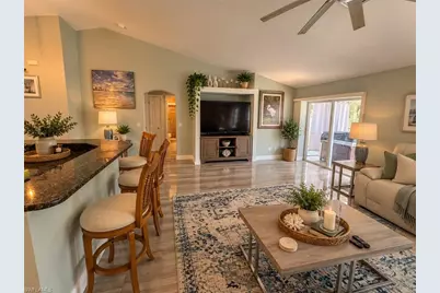 2034 NE 5th St, Cape Coral, FL 33909 - Photo 12