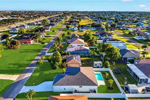 622 NW 16th Pl, Cape Coral, FL 33993 - Photo 54
