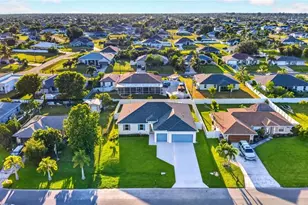 622 NW 16th Pl, Cape Coral, FL 33993 - Photo 50