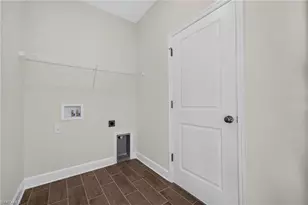 622 NW 16th Pl, Cape Coral, FL 33993 - Photo 26