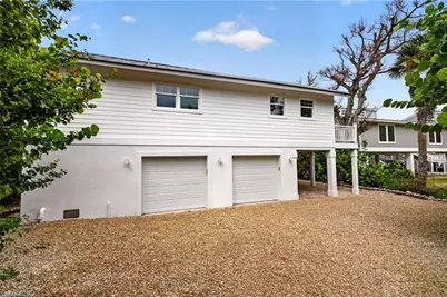 721 Cardium St, Sanibel, FL 33957 - Photo 32