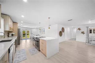 657 Cardium St, Sanibel, FL 33957 - Photo 14