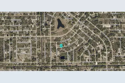 923 Dobbins St E, Lehigh Acres, FL 33974 - Photo 2