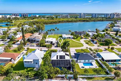 7842 Buccaneer Dr, Fort Myers Beach, FL 33931 - Photo 12