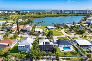 7842 Buccaneer Dr, Fort Myers Beach, FL 33931 - Photo 12