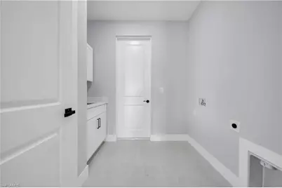 2706 30th St SW, Lehigh Acres, FL 33976 - Photo 36