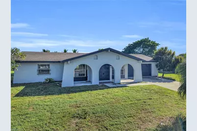 502 Parkside St, Lehigh Acres, FL 33936 - Photo 2