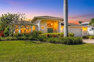 3906 SE 20th Pl, Cape Coral, FL 33904 - Photo 2