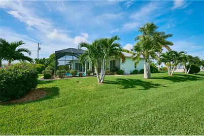 3903 SW 1st Pl, Cape Coral, FL 33914 - Photo 10