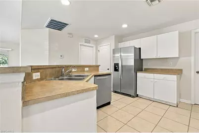1325 NW 10th Ave, Cape Coral, FL 33993 - Photo 10