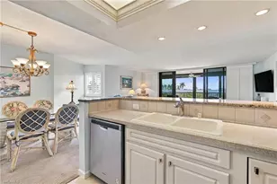 1299 Middle Gulf Dr, Sanibel, FL 33957 - Photo 20