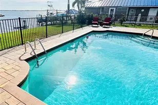 2025 SE 44th St, Cape Coral, FL 33904 - Photo 6