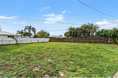 316 SW 19th Ter, Cape Coral, FL 33991 - Photo 28