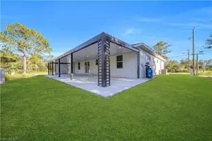 105 East 15th Street, Lehigh Acres, FL 33972 - Photo 30