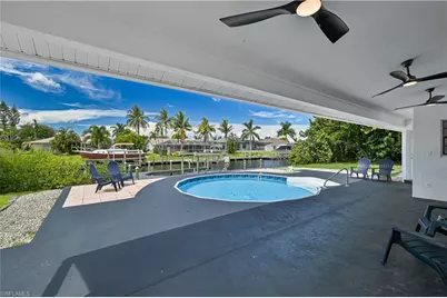 1106 SE 23rd Pl, Cape Coral, FL 33990 - Photo 12