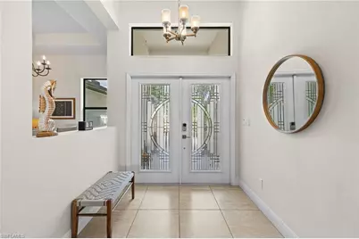 2704 SW 4th Pl, Cape Coral, FL 33914 - Photo 4