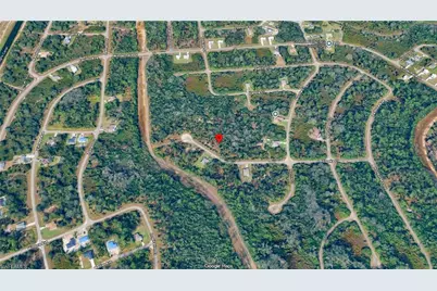 668 Topeka Ct, Lehigh Acres, FL 33972 - Photo 6