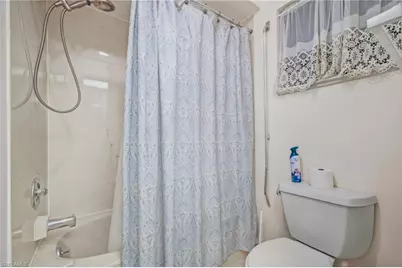 301 SE 18th Ave, Cape Coral, FL 33990 - Photo 16