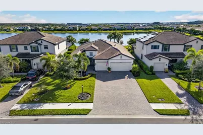 20075 Hartford Blvd, Estero, FL 33928 - Photo 38