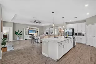 20075 Hartford Blvd, Estero, FL 33928 - Photo 14