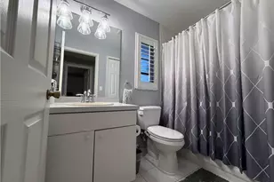 1943 SE 8th Pl, Cape Coral, FL 33990 - Photo 38