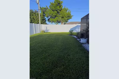 1943 SE 8th Pl, Cape Coral, FL 33990 - Photo 54