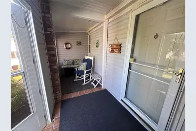 10561 Lake Loop Rd #37M, North Fort Myers, FL 33903 - Photo 2