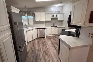 10561 Lake Loop Rd, North Fort Myers, FL 33903 - Photo 6