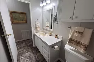 10561 Lake Loop Rd, North Fort Myers, FL 33903 - Photo 20