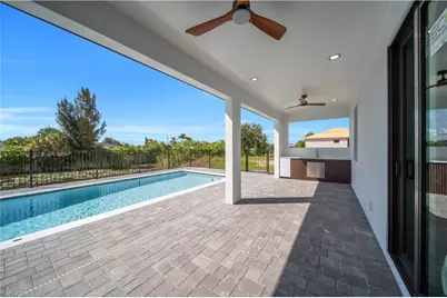 928 NE 1st Pl, Cape Coral, FL 33909 - Photo 30
