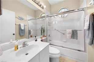 9507 Windsor Club Cir, Fort Myers, FL 33905 - Photo 20