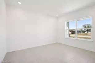 1946 NE 15th St, Cape Coral, FL 33909 - Photo 14