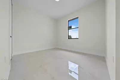 1025 Marshall Ave S, Lehigh Acres, FL 33974 - Photo 10
