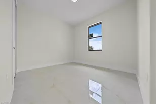 1025 Marshall Ave S, Lehigh Acres, FL 33974 - Photo 10