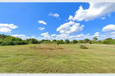 2620 NE 22nd Pl, Cape Coral, FL 33909 - Photo 1
