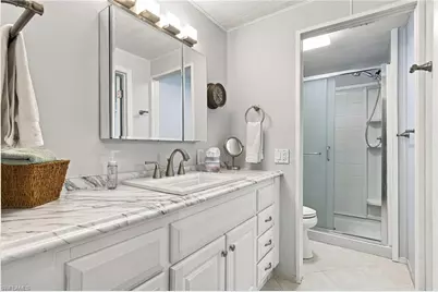 105 Calais Ct, Naples, FL 34112 - Photo 16