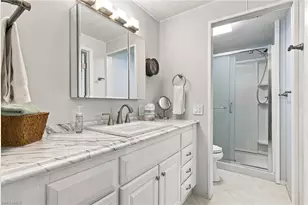 105 Calais Ct, Naples, FL 34112 - Photo 16