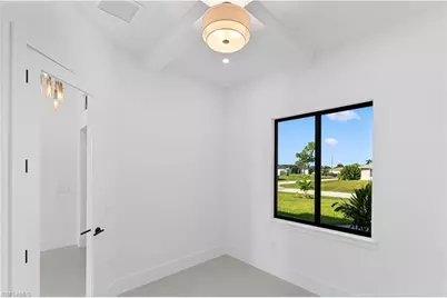 1701 NW 11th Pl, Cape Coral, FL 33993 - Photo 32